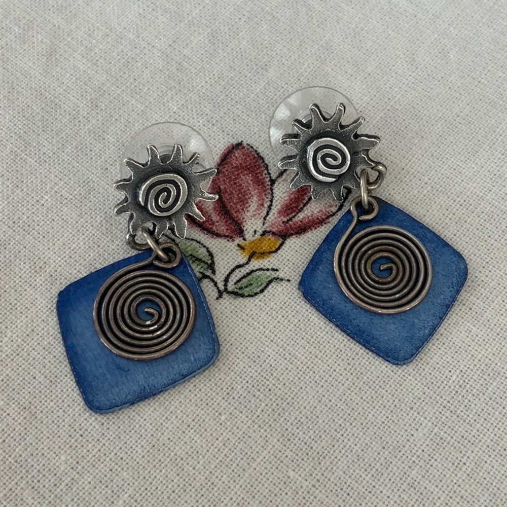 Newpro Vintage Mixed Metals Pewter and Blue Enamel Sun and Moon Dangle Earrings